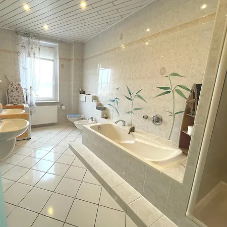 Attraktive 2 In Toplage, Naehe Messe